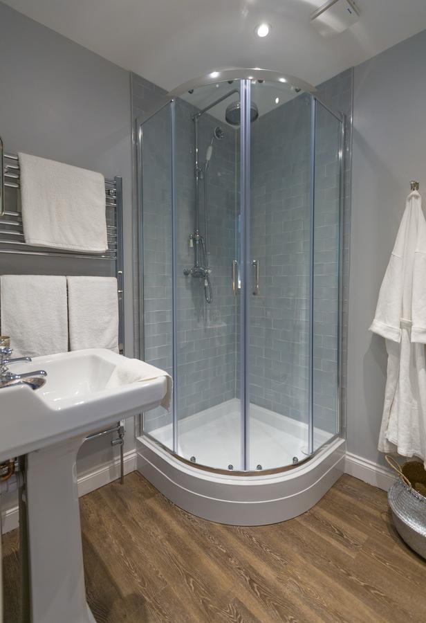Willoughby Apartment Bath Luaran gambar